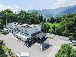 Finest Penthouse Waterside Zell am See