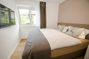 Finest Penthouse Waterside Zell am See