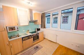 Penthouse Seven Private Roof Terrace Lake View