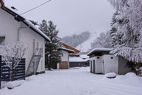 Chalet Love the Alps top