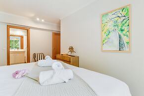 Elena Apartment by Atlantic Holiday