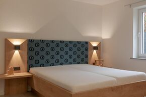 Chalet Love the Alps EG Near ski Lift