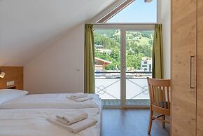 Fourteen 3 0 Zell am See S P