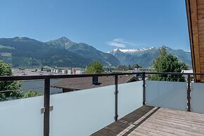 Fourteen 3 0 Zell am See S P