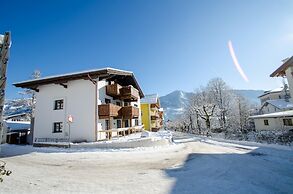 Finest Villa Zell am See - Penthouse Sauna