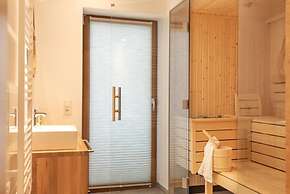Finest Villa Zell am See - Penthouse Sauna
