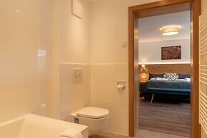 Finest Villa Zell am See - Penthouse Sauna