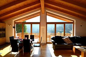 Ski Chalet Jim 300 m From ski Lift
