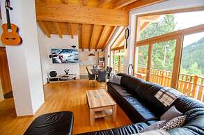 Ski Chalet Jim 300 m From ski Lift