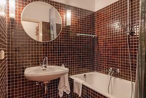 Apartment Six T Nine Balcony Near ski Lift