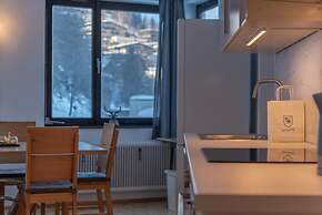 Apartment Six T Nine Balcony Near ski Lift