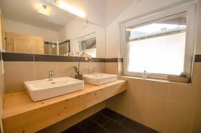 Apartment Anblick - Lake and Mountain View