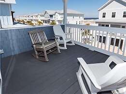 Sea View Play 3 Bedroom Home by RedAwning