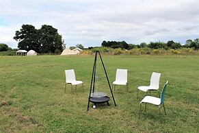 Stunning 5-bed Cabin in Ashton Under Hill