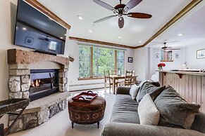 Spacious Studio Condo With Lift View At Elkhorn Lodge 1 Bedroom Condo 