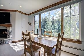 Spacious Studio Condo With Lift View At Elkhorn Lodge 1 Bedroom Condo 