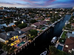 Luxury Home Villa D' Amore Southern Florida Paradise Sleeps 10 5 Bedro