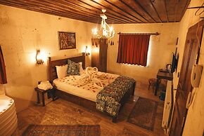 Tale Cave INN