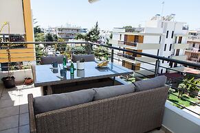 Luxury Apt in the center of Glyfada