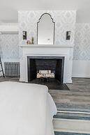Blue Bear Inn
