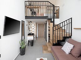 Calla Luxury Seafront Suites