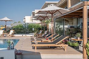 Calla Luxury Seafront Suites