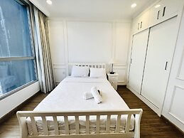 Vinhomes Luxury-Christine Apartment
