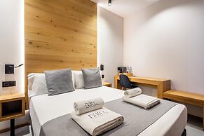 Nalu Valencia Boutique Rooms