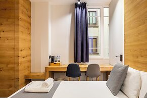 Nalu Valencia Boutique Rooms