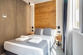 Nalu Valencia Boutique Rooms