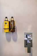 Nalu Valencia Boutique Rooms