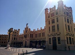 Nalu Valencia Boutique Rooms