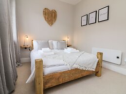 Wood Cottage