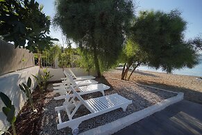 Icon Beach Suites Hotel