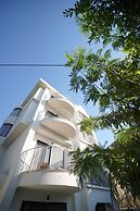 Icon Beach Suites Hotel