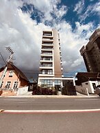 Max Loft - Apartamentos