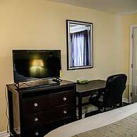 Skyland Motel Inn & Suites