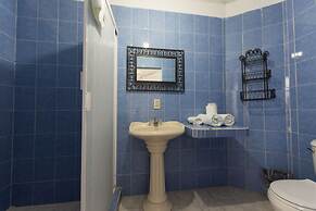 Traditional Sierra Leon Oceanfront Rooms