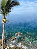Traditional Sierra Leon Oceanfront Rooms