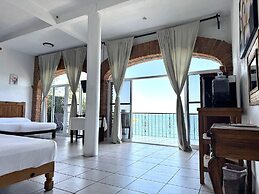 Traditional Sierra Leon Oceanfront Rooms