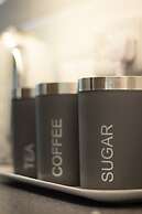 Crescent House Apartments