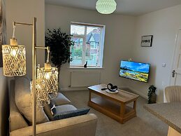 Crescent House Apartments