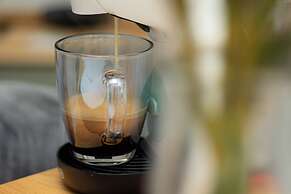 Crescent House Apartments