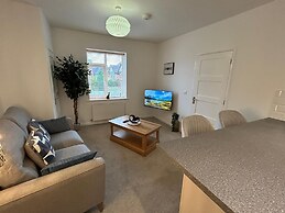 Crescent House Apartments