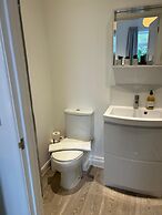 Crescent House Apartments