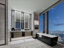 Hilton Zhuji