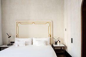 Hotel Montera Madrid, Curio Collection By Hilton