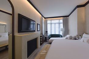 Hotel Montera Madrid, Curio Collection By Hilton