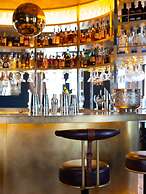 Hotel Montera Madrid, Curio Collection By Hilton