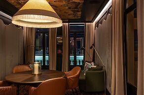 Hotel Montera Madrid, Curio Collection By Hilton